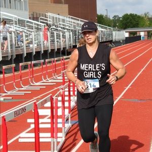 Meet your Posher, Casey